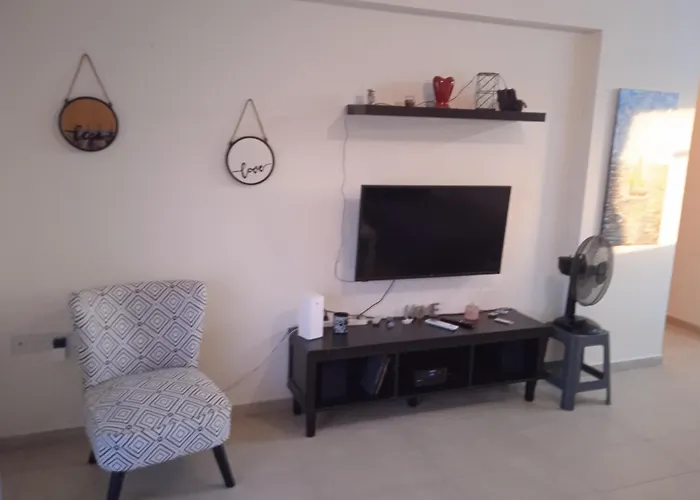 Xylophagou Rest And Relax 4 Floor Big Balcony 1 Bedroom Lägenhet