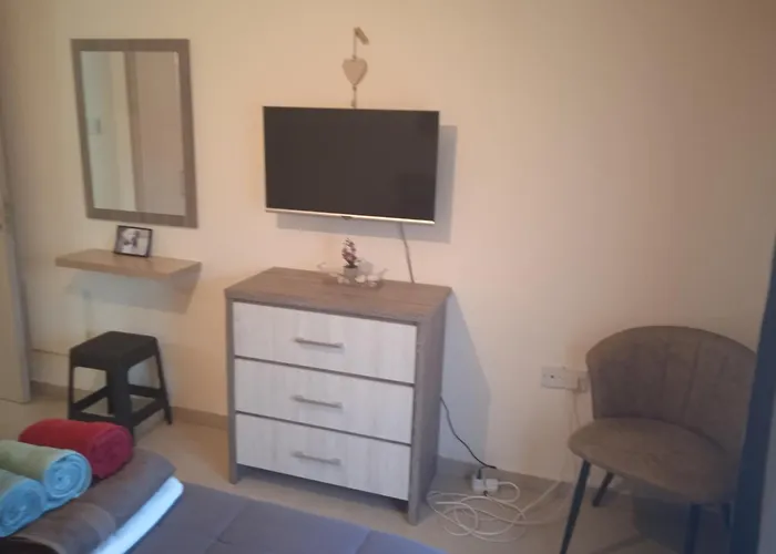 Xylophagou Rest And Relax 4 Floor Big Balcony 1 Bedroom Lägenhet