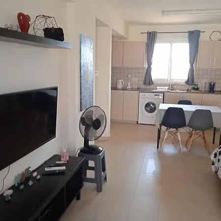 Xylophagou Rest And Relax 4 Floor Big Balcony 1 Bedroom דירה *