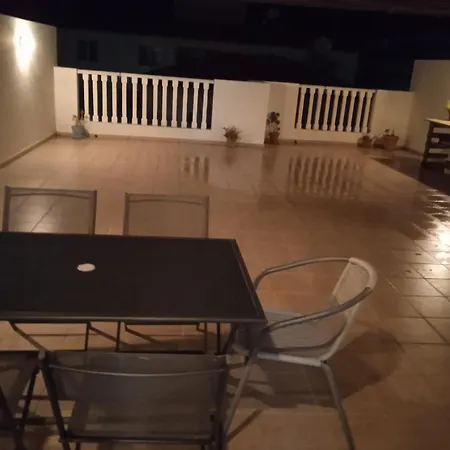 Lägenhet Xylophagou Rest And Relax 4 Floor Big Balcony 1 Bedroom Xylophaghou