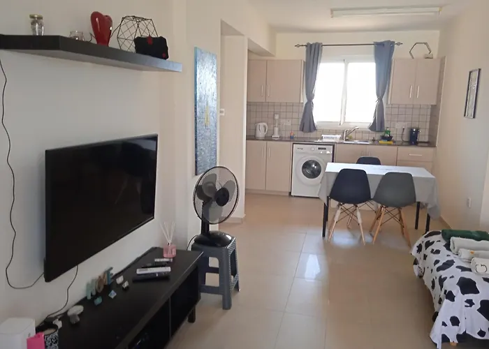 Xylophagou Rest And Relax 4 Floor Big Balcony 1 Bedroom アパート *