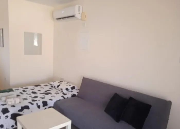 アパート Xylophagou Rest And Relax 4 Floor Big Balcony 1 Bedroom *