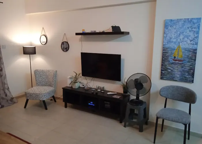 アパート Xylophagou Rest And Relax 4 Floor Big Balcony 1 Bedroom *